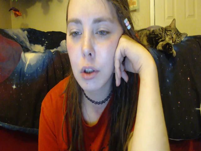 Live sex webcam photo for LilEmmy1999 #272535056