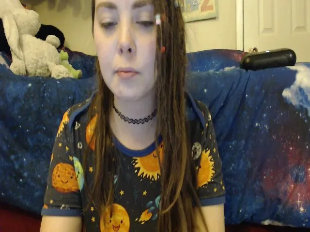 Live sex webcam photo for LilEmmy1999 #272833896