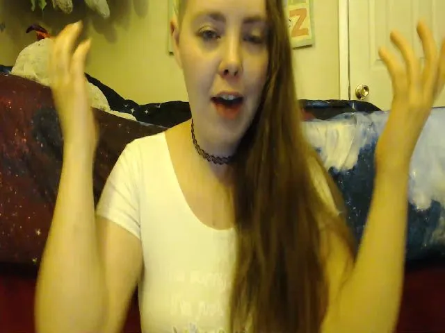 Live sex webcam photo for LilEmmy1999 #273207761