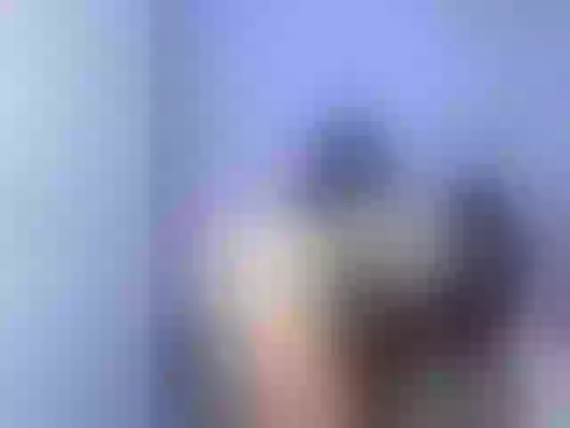 Live sex webcam photo for LilEuphoria #273104262