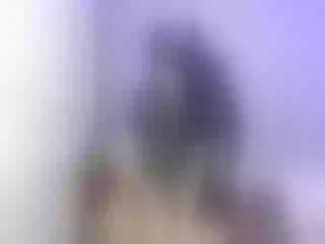 Live sex webcam photo for LilEuphoria #273240319