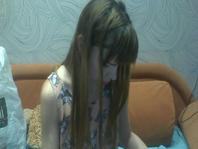 Live sex webcam photo for Lil_Karla #272482056