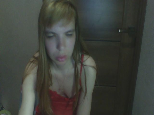 Live sex webcam photo for Lil_Karla #273565585