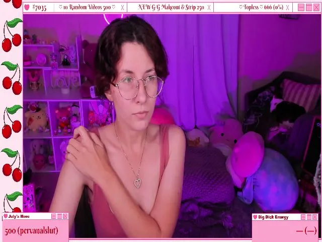 Live sex webcam photo for Lil_MissAngel #274144188