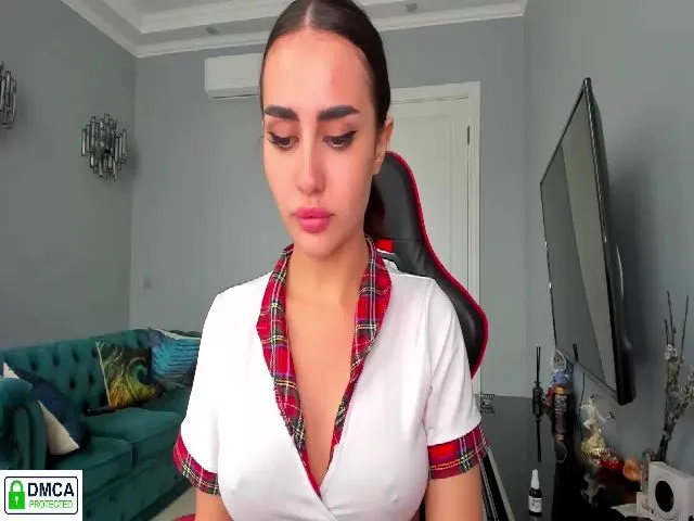 Live sex webcam photo for Lil_PrincessG #273625864