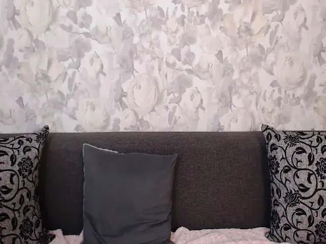 Live sex webcam photo for Lil_ada #274171903
