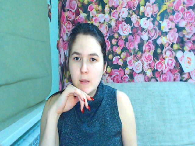 Live sex webcam photo for LiliBrendon #272109149