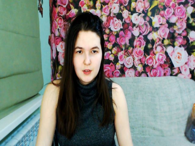 Live sex webcam photo for LiliBrendon #272133615