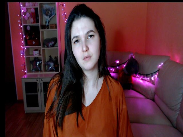 Live sex webcam photo for LiliBrendon #272481926