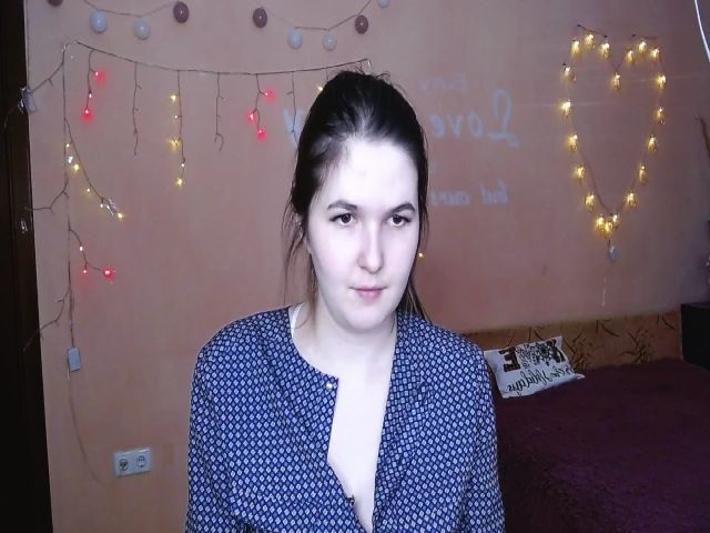 Live sex webcam photo for LiliBrendon #272518385