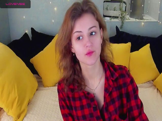 Live sex webcam photo for LiliDanger #272977581