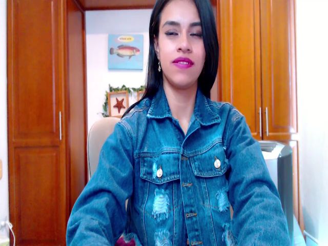 Live sex webcam photo for Lili_cutee #273691801