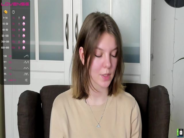 Live sex webcam photo for LiliaMorris #271994242