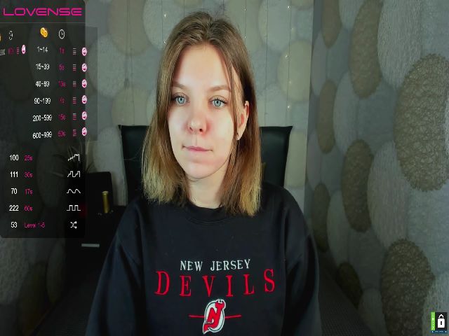 Live sex webcam photo for LiliaMorris #272175467