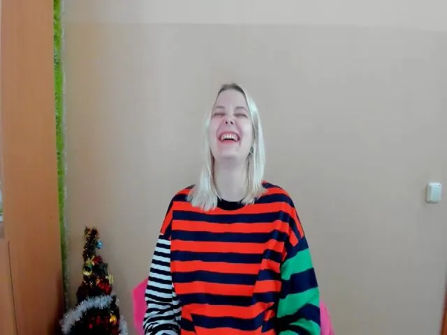 Live sex webcam photo for Liliagold #272019532
