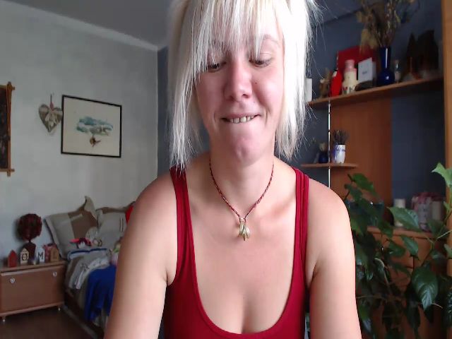 Live sex webcam photo for LilithEva #274259498