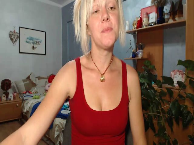 Live sex webcam photo for LilithEva #274262625