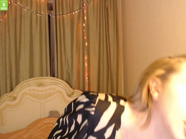 Live sex webcam photo for LilliHaynes #271910860