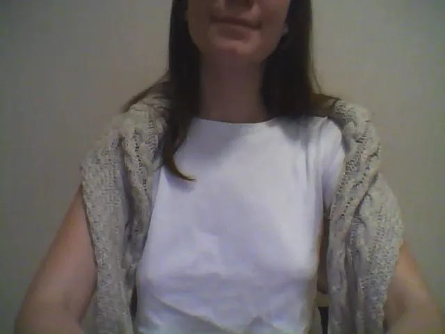 Live sex webcam photo for Lilly_Bella #271762594