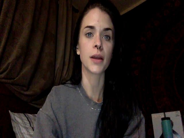 Live sex webcam photo for Lilly_Luxx #272141504