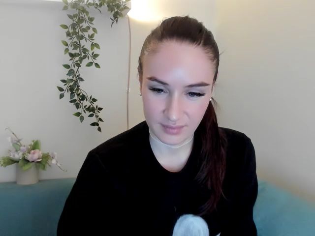 Live sex webcam photo for Lilly_Shine #271745695