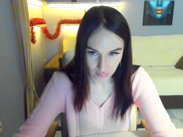 Live sex webcam photo for Lilly_Shine #272049634