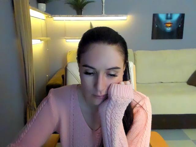 Live sex webcam photo for Lilly_Shine #272051065