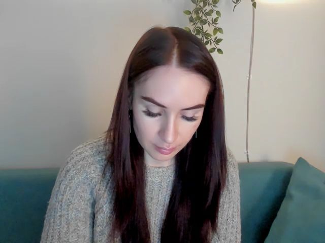 Live sex webcam photo for Lilly_Shine #272104779