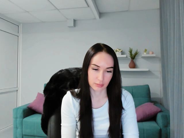 Live sex webcam photo for Lilly_Shine #272381115