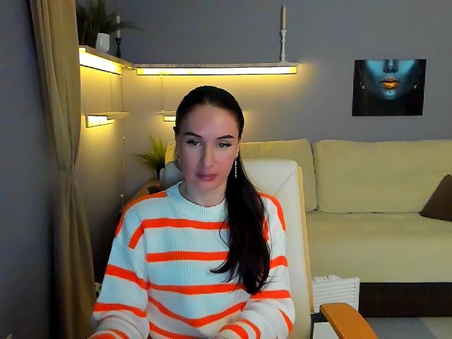 Live sex webcam photo for Lilly_Shine #272629634