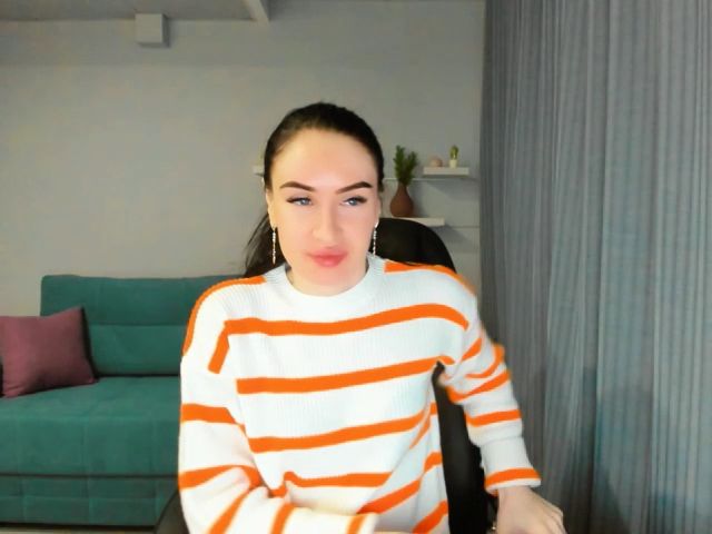 Live sex webcam photo for Lilly_Shine #272730274