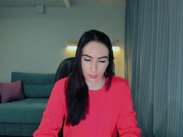 Live sex webcam photo for Lilly_Shine #272750910