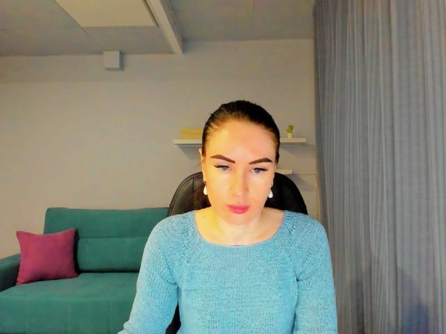 Live sex webcam photo for Lilly_Shine #272847664