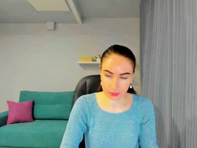 Live sex webcam photo for Lilly_Shine #272847925