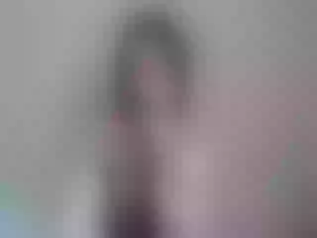 Live sex webcam photo for Lilly_____ #273639798