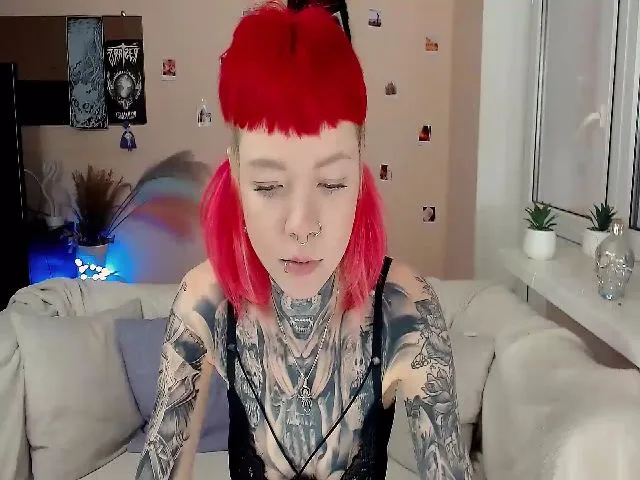 Live sex webcam photo for LiluKayden #273405732