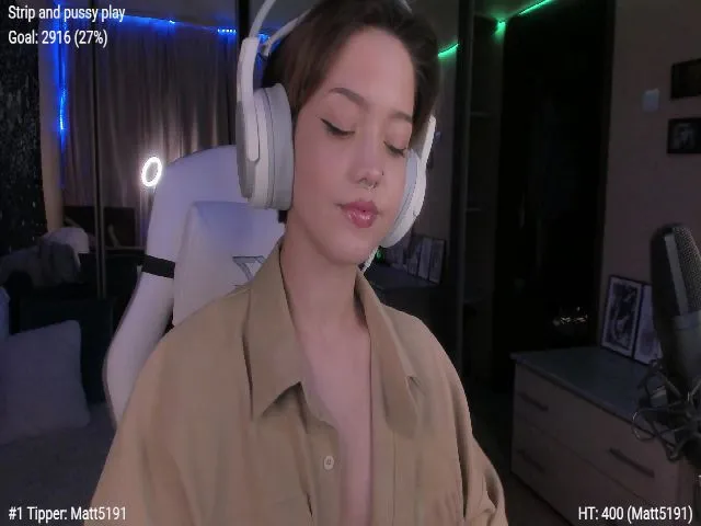 Live sex webcam photo for Lilu_Ss #272400034