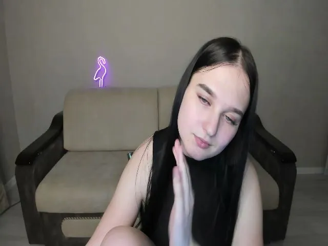 Live sex webcam photo for LilyAllen20 #273142292