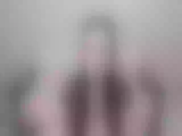 Live sex webcam photo for LilyAllen20 #273283423
