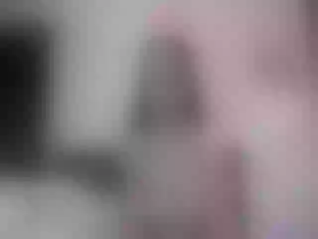 Live sex webcam photo for LilyLou23 #273862322