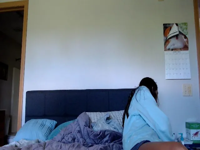 Live sex webcam photo for LilyLou23 #273871190