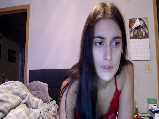 Live sex webcam photo for LilyLou23 #274021228