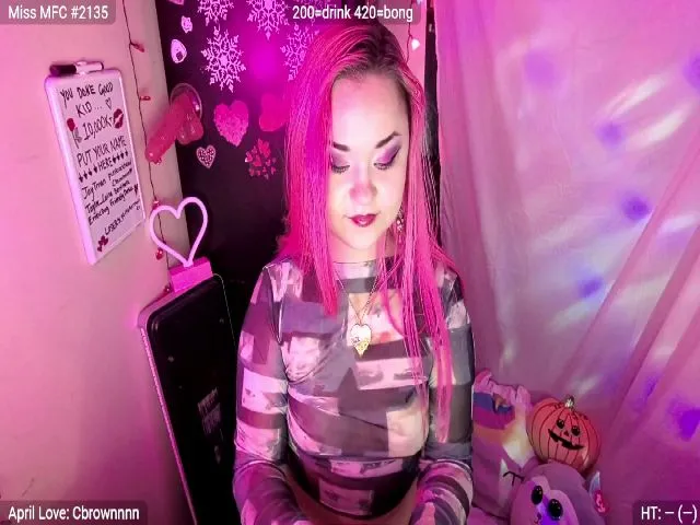 Live sex webcam photo for LilyWhite42O #273113362