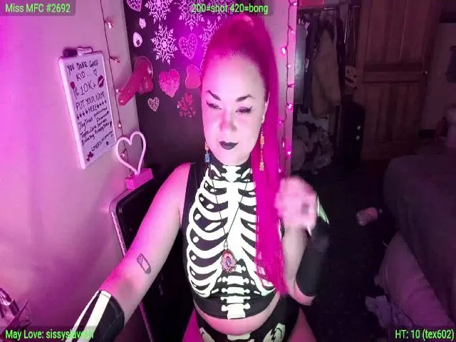 Live sex webcam photo for LilyWhite42O #273386801