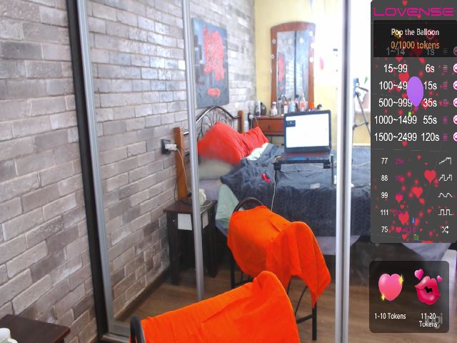 Live sex webcam photo for LimonadV #272144213