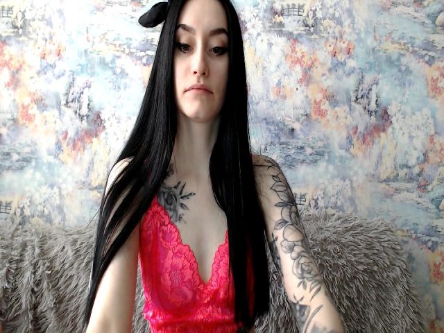 Live sex webcam photo for LinaShawty #273642793