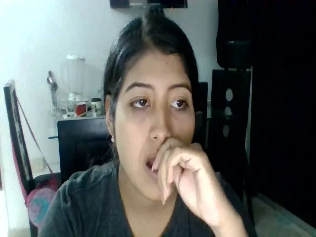 Live sex webcam photo for Lina_Ross #272794758