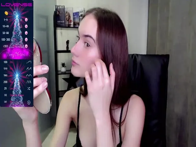 Live sex webcam photo for Lina_Sunny1 #271799703