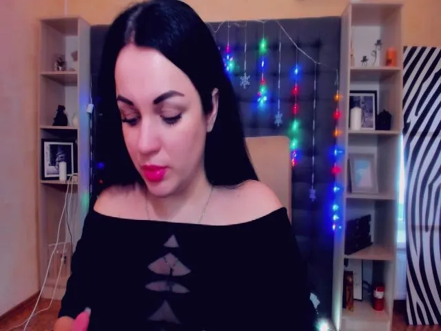 Live sex webcam photo for LindaRamos #272200912