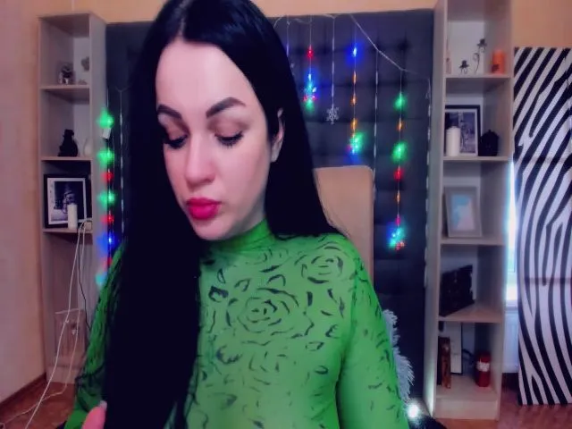 Live sex webcam photo for LindaRamos #272204472